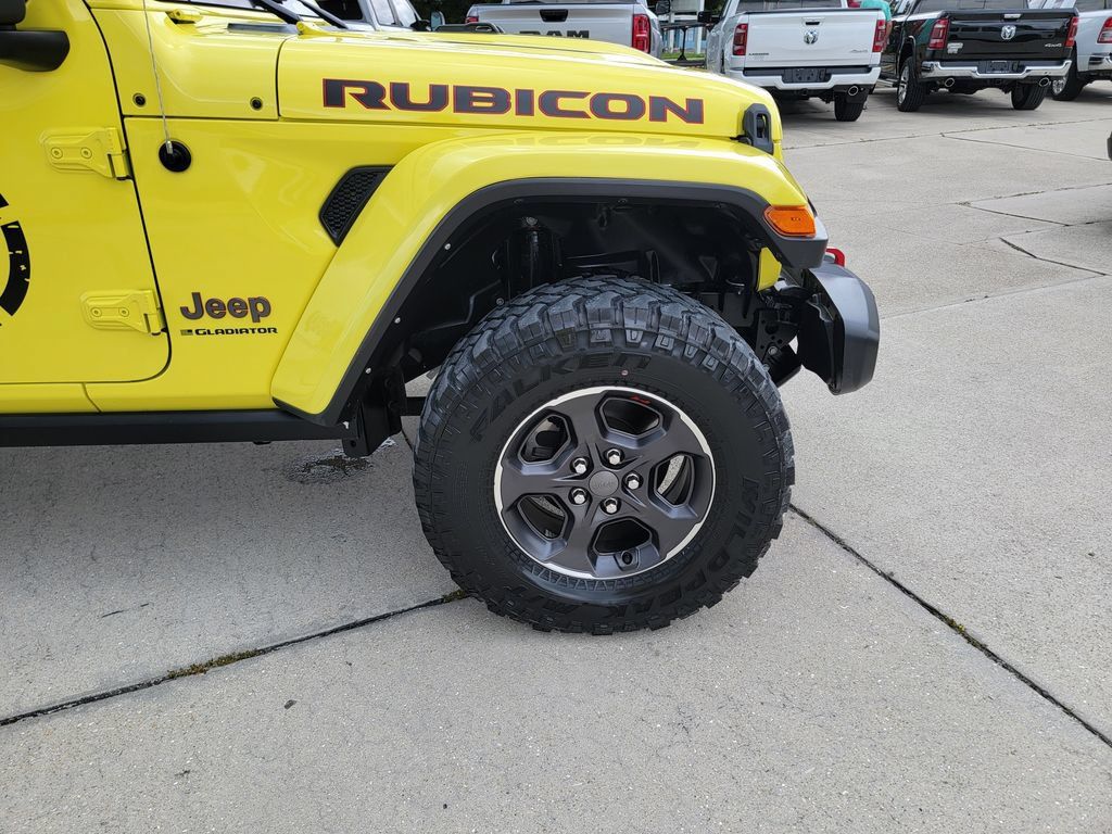 Used 2023 Jeep Gladiator Rubicon w/ Trailer Tow Package AWD/4WD image 9