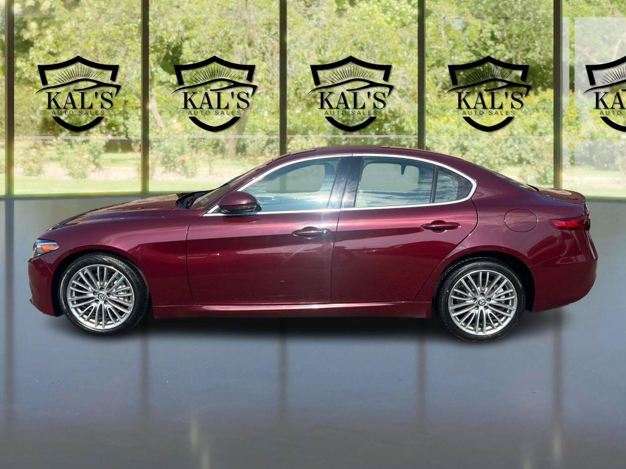 Used 2019 Alfa Romeo Giulia Ti w/ Quick Order Package 22X Lusso AWD/4WD image 8
