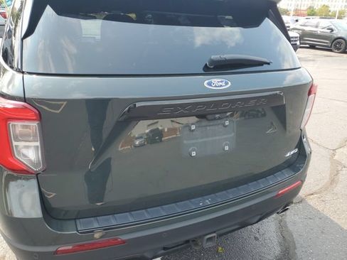 Used 2023 Ford Explorer ST-Line w/ Class IV Trailer Tow Package AWD/4WD image 33