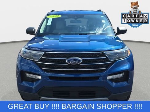 Used 2022 Ford Explorer XLT w/ Equipment Group 202A RWD image 2