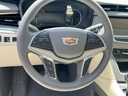 Used 2025 Cadillac XT5 Premium Luxury w/ LPO, Floor Liner Package FWD image 11