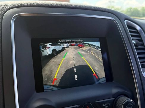 Used 2019 Dodge Durango SXT AWD/4WD image 21