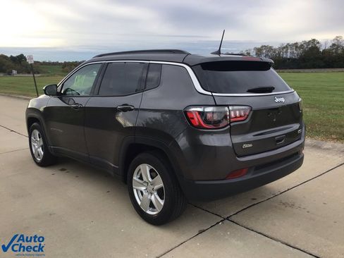 Used 2022 Jeep Compass Latitude image 7