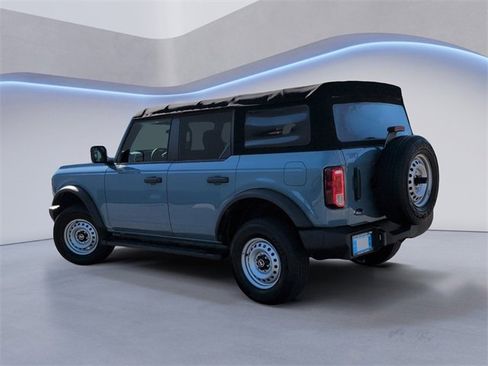 Used 2022 Ford Bronco 4-Door image 9