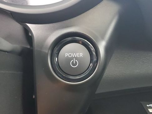 Used 2025 Toyota Sienna Limited AWD/4WD image 32