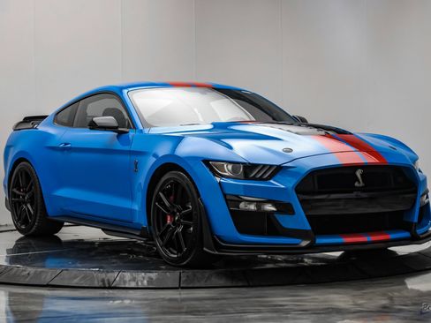 Used 2022 Ford Mustang Shelby GT500 w/ Technology Package RWD image 22