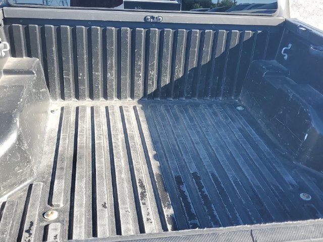 Used 2019 Toyota Tacoma TRD Sport AWD/4WD image 7