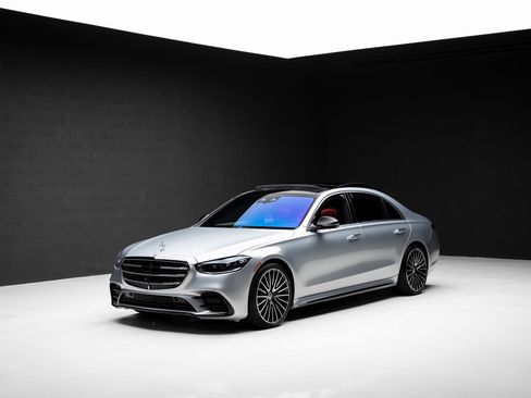 Used 2022 Mercedes-Benz S 580 4MATIC Sedan image 4