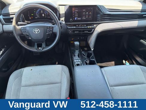 Used 2025 Toyota Camry LE w/ Convenience Package FWD image 20