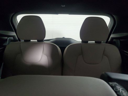 Certified 2026 Volvo XC90 B6 Plus w/ Protection Package Premier AWD/4WD image 15