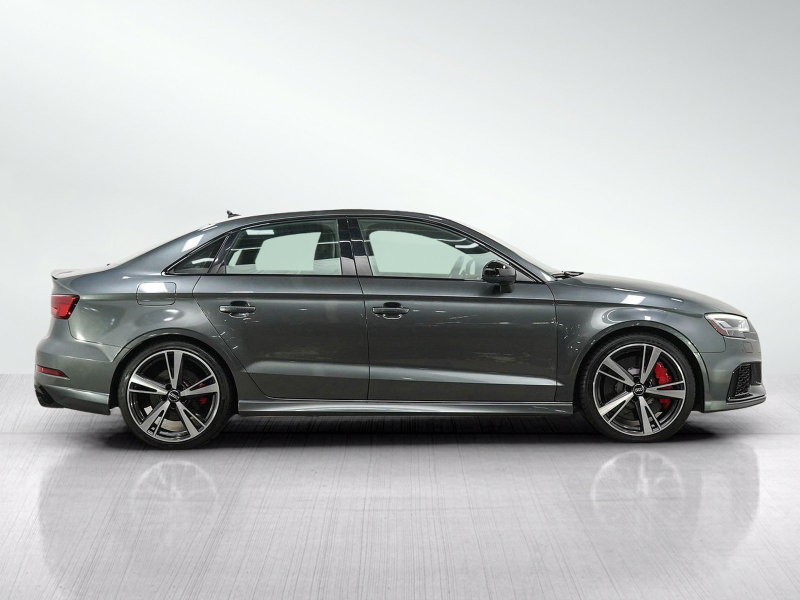 Used 2018 Audi RS 3 AWD/4WD image 6