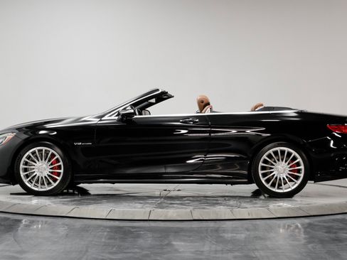Used 2017 Mercedes-Benz S 65 AMG Cabriolet image 21