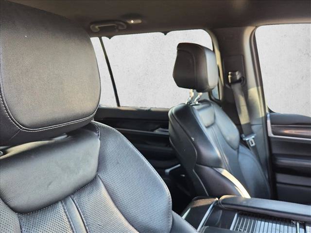 Used 2022 Jeep Wagoneer Series I w/ Convenience Group I AWD/4WD image 12