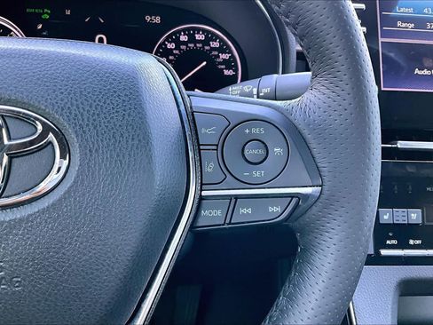 Used 2021 Toyota Avalon Limited w/ Advanced Safety Package FWD image 23