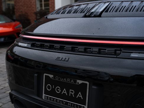 Used 2025 Porsche 911 Carrera image 39