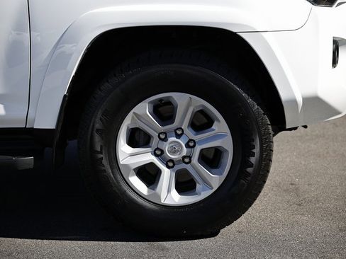 Used 2024 Toyota 4Runner SR5 Premium image 11