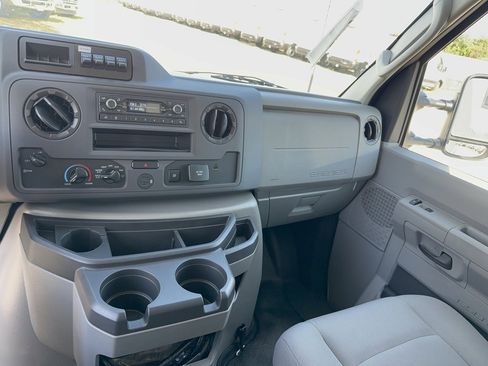 New 2026 Ford E-350 and Econoline 350 Super Duty w/ Power Equipment Group image 22