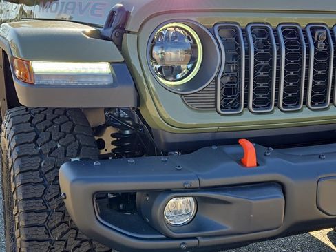 New 2025 Jeep Gladiator Mojave AWD/4WD image 3