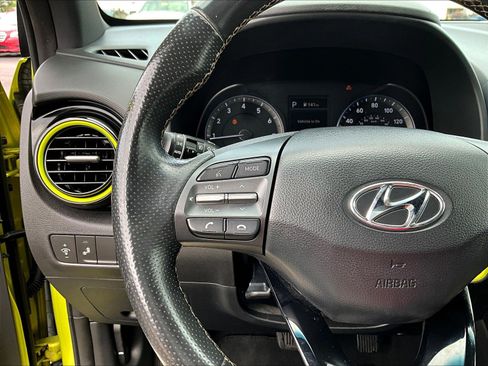 Used 2020 Hyundai Kona Limited FWD image 10