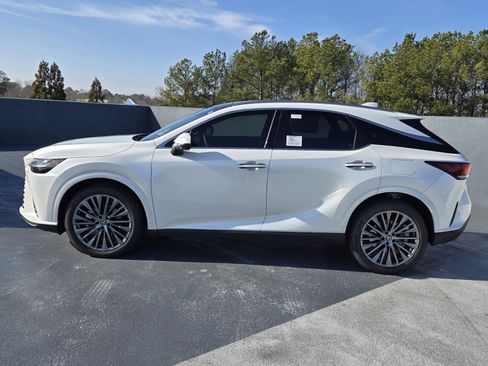 New 2026 Lexus RX 450h AWD image 2