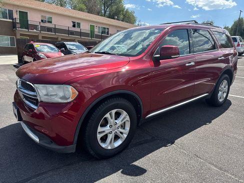 Used 2013 Dodge Durango Crew w/ Trailer Tow Group IV image 2