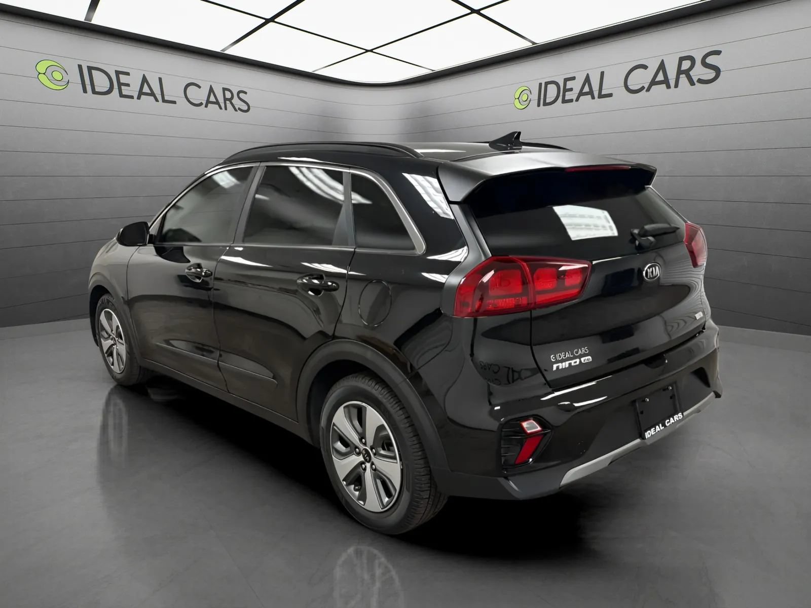 Used 2020 Kia Niro LX FWD image 7