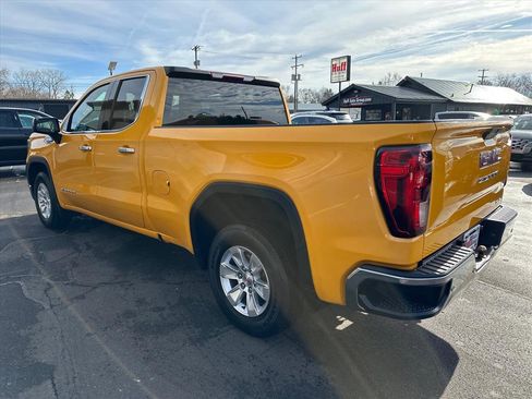 Used 2020 GMC Sierra 1500 SLE w/ SLE Convenience Package image 6