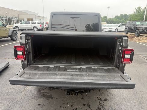 Used 2020 Jeep Gladiator Rubicon AWD/4WD image 52