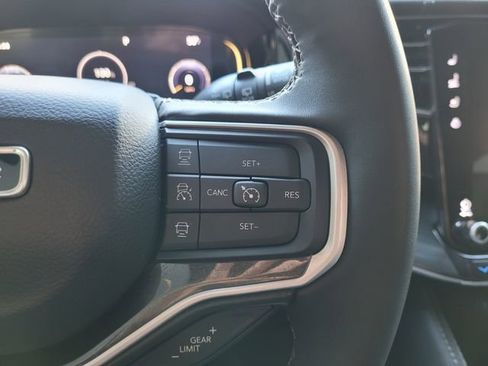 Used 2022 Jeep Wagoneer Series I w/ Convenience Group I image 31