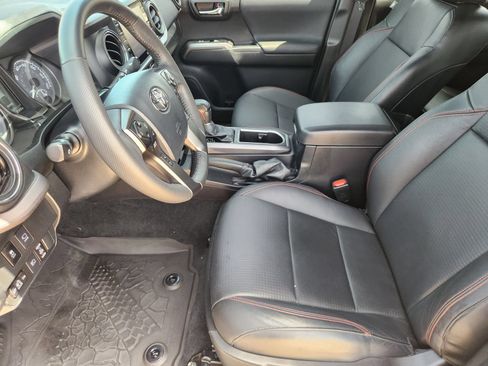 Used 2023 Toyota Tacoma TRD Pro AWD/4WD image 14