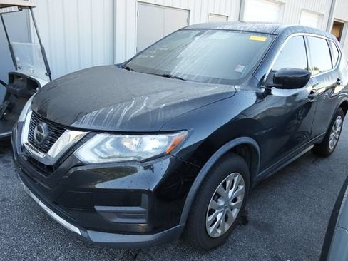 Used 2020 Nissan Rogue S AWD/4WD image 12