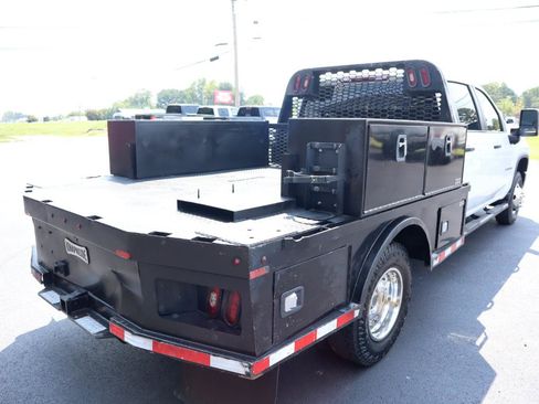 Used 2022 Chevrolet Silverado 3500 W/T w/ WT Convenience Package AWD/4WD image 5