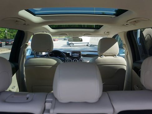 Used 2019 Mercedes-Benz GLC 300 image 60