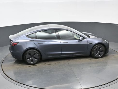 Used 2023 Tesla Model 3 Standard Range image 39