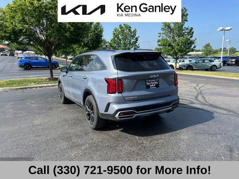 Used 2023 Kia Sorento SX FWD image 8