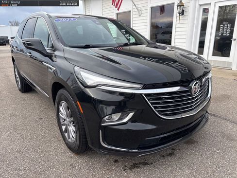 Used 2023 Buick Enclave Essence w/ Trailering Package, 5000 lbs. image 3
