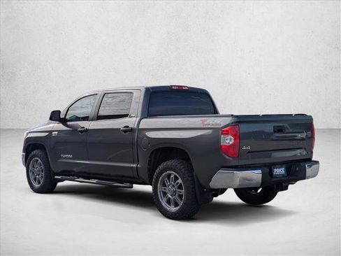 Used 2018 Toyota Tundra SR5 w/ SR5 Upgrade Package image 7