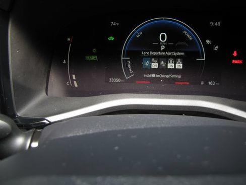 Used 2025 Toyota Camry LE w/ Convenience Package FWD image 4