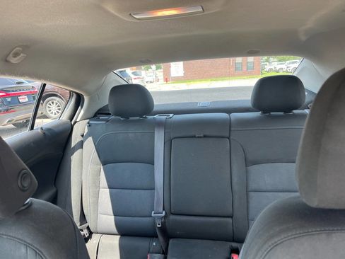 Used 2016 Chevrolet Cruze LT image 25