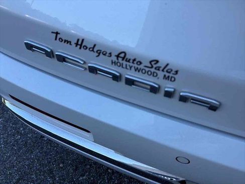 Used 2020 GMC Acadia Denali w/ Technology Package image 7