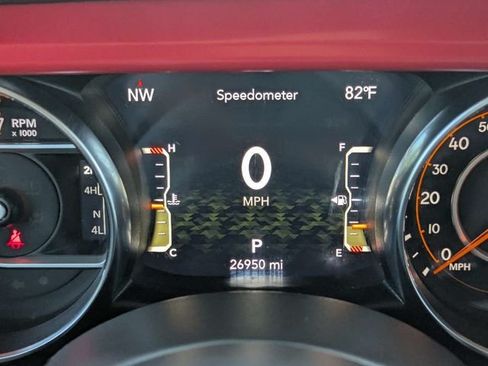 Used 2023 Jeep Gladiator Overland w/ Cold Weather Group AWD/4WD image 25