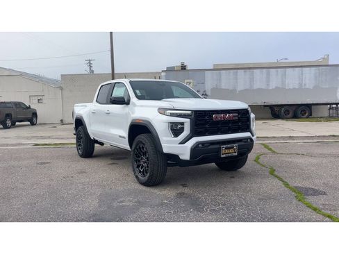 New 2026 GMC Canyon Elevation w/ Convenience Package image 5