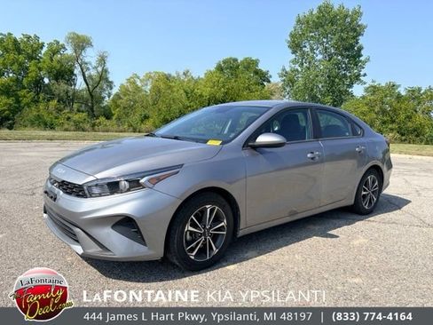 Used 2024 Kia Forte LXS FWD image 1