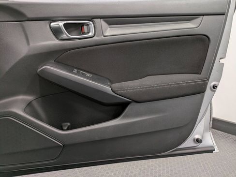 Used 2023 Honda Civic Sport image 27