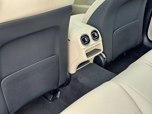 New 2026 Mercedes-Benz C 300 4MATIC Sedan image 23