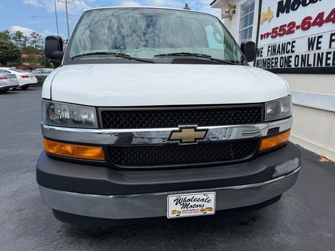 Used 2023 Chevrolet Express 2500 w/ Driver Convenience Package RWD image 3