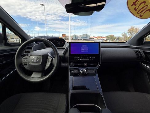 Used 2024 Toyota bZ4X XLE image 26
