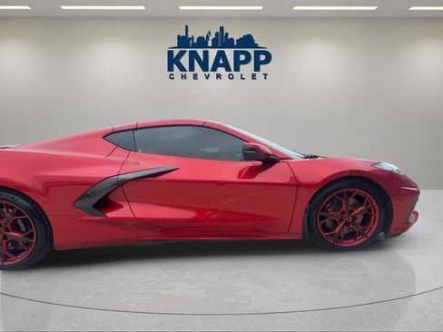 Used 2022 Chevrolet Corvette Stingray Premium Cpe w/ Z51 Performance Package image 6