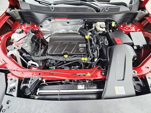 New 2026 Chevrolet Trax RS w/ Sunroof Package FWD image 12