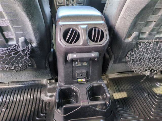 Used 2020 Jeep Gladiator Rubicon AWD/4WD image 17